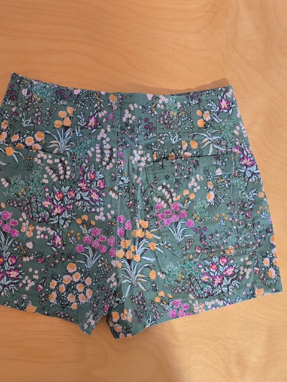 Maeve Green Floral High-Rise Shorts with Pink & Yellow Blooms - Picture 5 of 7